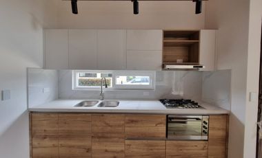 Exclusiva CASA DE UN PISO en Cajicá