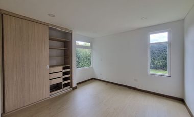 Exclusiva CASA DE UN PISO en Cajicá