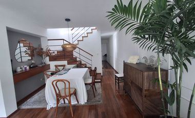 VENTA DE LINDO DUPLEX EN SANTIAGO DE SURCO