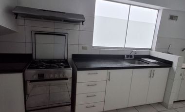 VENTA DE LINDO DUPLEX EN SANTIAGO DE SURCO