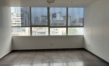 Oficina en renta en la colonia Cuauhtémoc