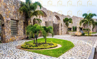 EN VENTA PENTHOUSE AMUEBLADO  CON ROOF GARDEN PRIVADO  EN EL FRACCIONAMIENTO CASCO ANTIGUO, YAUTEPEC, MORELOS.