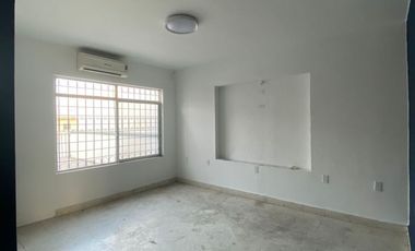 Espacio en RENTA para oficinas o negocios en excelente ubicación en Anáhuac, San Nicolas de los Garza