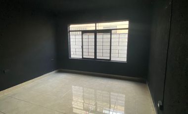 Espacio en RENTA para oficinas o negocios en excelente ubicación en Anáhuac, San Nicolas de los Garza