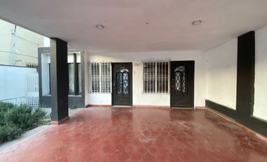 Espacio en RENTA para oficinas o negocios en excelente ubicación en Anáhuac, San Nicolas de los Garza