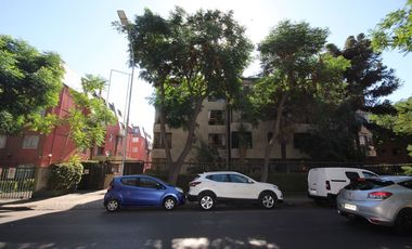 Se Arrienda Departamento en Plaza Yungay - Santiago