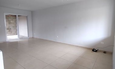 Casa en Renta de tres recamaras en zona costa