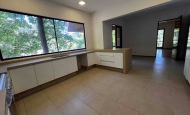 se vende espectacular dpto en Camino Las Flores