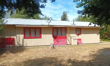 VENTA Cabaña de turismo, Camino a Termas de Chillán