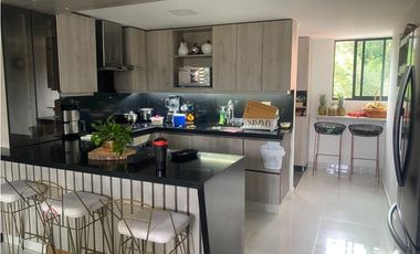 Apartamento en la castellana en laureles