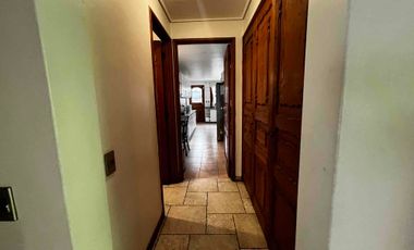 espectacular casa estilo colonial sector los Nogales