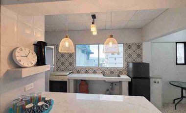 DEPARTAMENTO AMOBLADO EN VENTA – EDIFICIO LAS BRISAS | SALINAS.