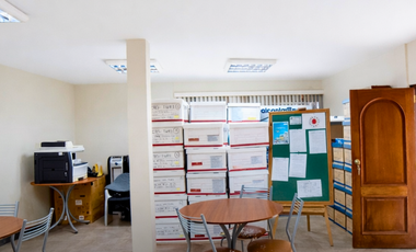 Casa Comercial / Oficina en Venta en Challuabamba – Cuenca