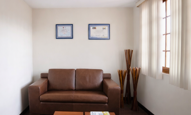 Casa Comercial / Oficina en Venta en Challuabamba – Cuenca