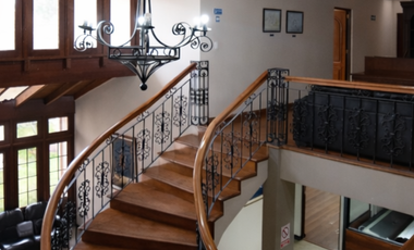 Casa Comercial / Oficina en Venta en Challuabamba – Cuenca
