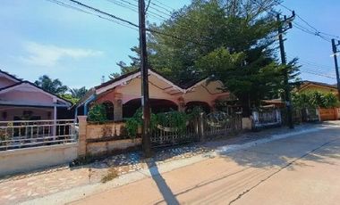 BP00270 ขายบ้านเดี่ยว หมู่บ้าน สุทธาวรรณ 2 ซอย 2 ถนน สายเพชรเกษม-เขาพริกไทย ตำบล บางนอน อำเภอ เมืองระนอง จังหวัด ระนอง