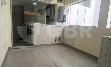 VENTA DEPARTAMENTO DUPLEX EN SURCO