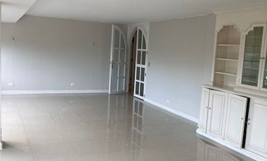 Vendo cómodo departamento de 176 m2 y 3 Dorm en San Isidro - Calle Paul Harris