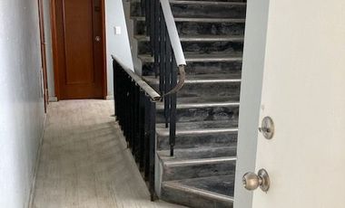 Vendo cómodo departamento de 176 m2 y 3 Dorm en San Isidro - Calle Paul Harris