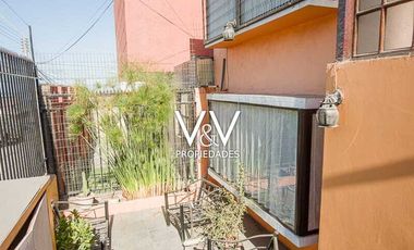 SE VENDE HERMOSA CASA EN CALLE PAMPA GERMANIA.