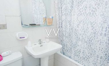 SE VENDE HERMOSA CASA EN CALLE PAMPA GERMANIA.