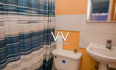 SE VENDE HERMOSA CASA EN CALLE PAMPA GERMANIA.