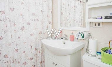 SE VENDE HERMOSA CASA EN CALLE PAMPA GERMANIA.