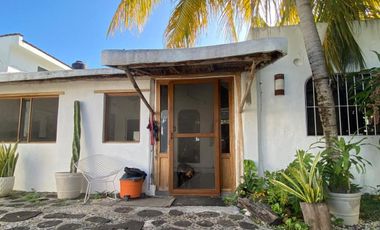 Terreno 500 m² + Casa · Uso Mixto · A 10 Cuadras del Mar · Playa del Carmen