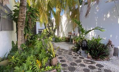 Terreno 500 m² + Casa · Uso Mixto · A 10 Cuadras del Mar · Playa del Carmen