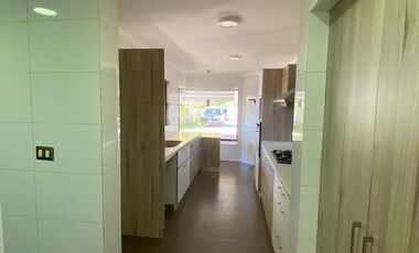 Residencia de Lujo en Condominio del Real I, Chillán