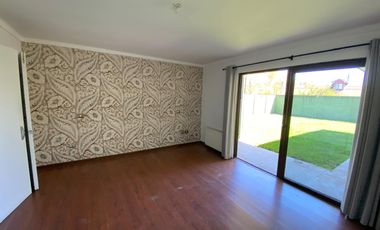 Residencia de Lujo en Condominio del Real I, Chillán