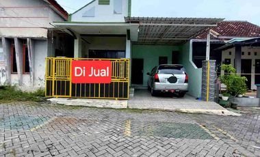 Dijual Rumah Bagus Dan terawat Di Tengah Kota Banyuwangi