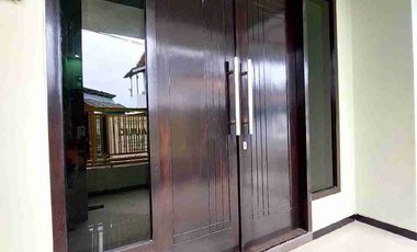 Dijual Rumah Bagus Dan terawat Di Tengah Kota Banyuwangi