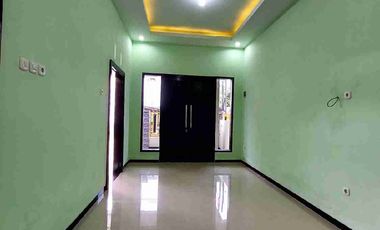 Dijual Rumah Bagus Dan terawat Di Tengah Kota Banyuwangi