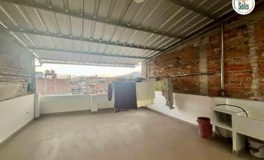 SOLÍS ALQUILA AMPLIO DEPARTAMENTO EN JIRÓN LOS PINOS, CAJAMARCA.