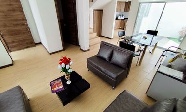 🏠 OFERTA - VENDO CASA TRES PLANTAS. (San Antonio – Mitad del Mundo)