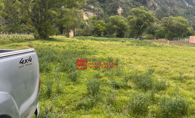 Terreno en venta con estudio de lotización para 12 lotes ubicado en Javier Loyola – Azogues