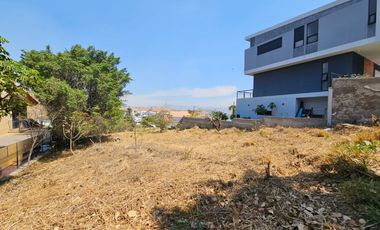 LAS CAÑADAS LOTE EN VENTA PLANO CON BONITA VISTA A 3 MIN DEL COLEGIO