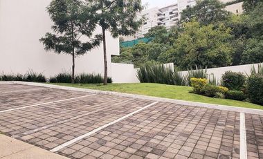 Linda y Funcional Casa de 3 pisos en Bosque Real