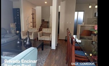 Linda y Funcional Casa de 3 pisos en Bosque Real