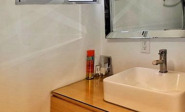 Linda y Funcional Casa de 3 pisos en Bosque Real