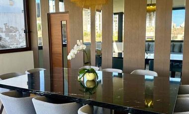 CASA EN RENTA CON ALBERCA Y 4 HABITACIONES