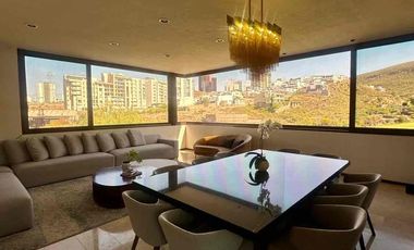 CASA EN RENTA CON ALBERCA Y 4 HABITACIONES