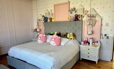 CASA EN RENTA CON ALBERCA Y 4 HABITACIONES