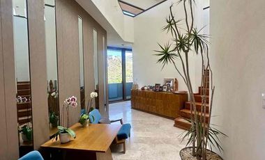 CASA EN RENTA CON ALBERCA Y 4 HABITACIONES