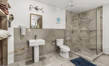 En VENTA Condominio Remodelado en Conchas Chinas Puerto Vallarta