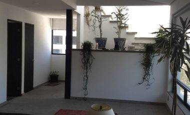 Bonito PH de 2 pisos con un estilo unico moderno!