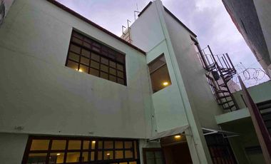 Casa de 3 pisos en RENTA, en privada, en el Fraccionamiento Villas del Álamo, al oriente de la ciudad de Pachuca, en Mineral de la Reforma, Hidalgo.