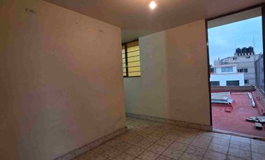 Casa de 3 pisos en RENTA, en privada, en el Fraccionamiento Villas del Álamo, al oriente de la ciudad de Pachuca, en Mineral de la Reforma, Hidalgo.