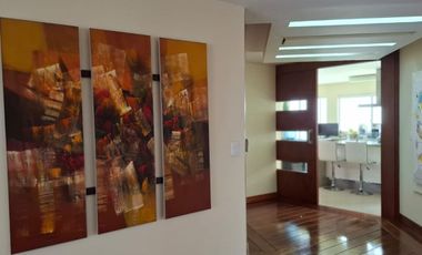 Venta Casa Miravalle 4 Cumbaya